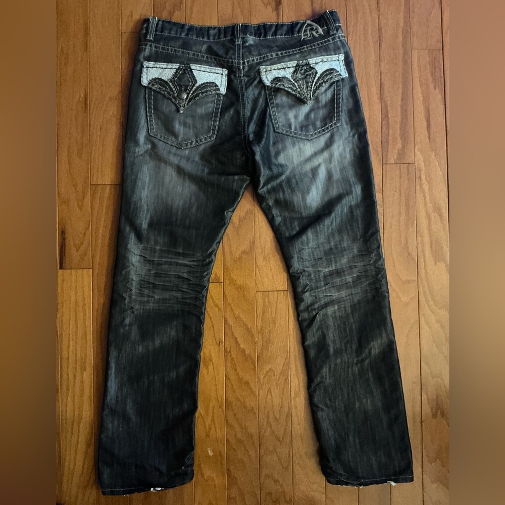 Men’s Stylish Dark Wash Jeans with Decorative Back Pocket